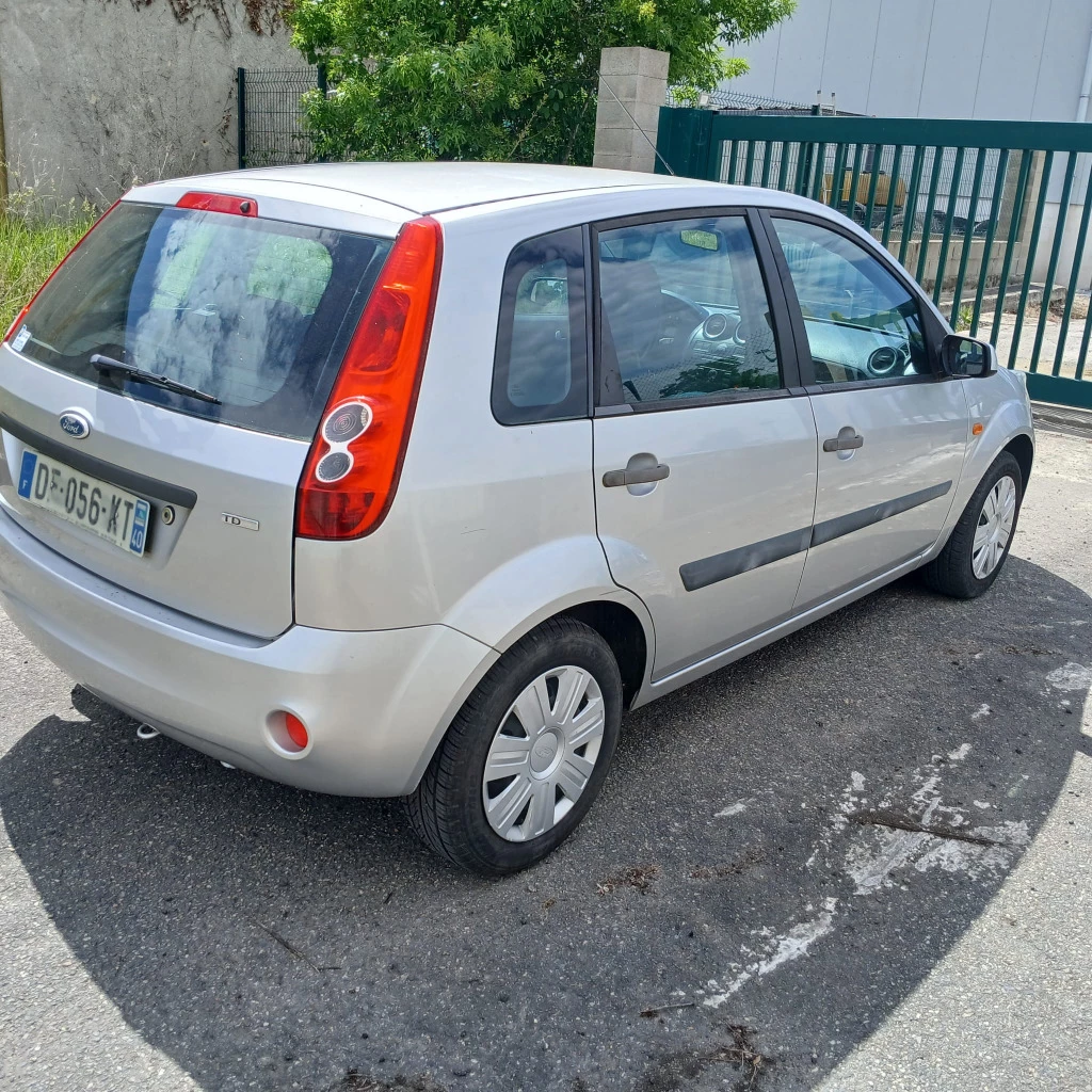 FORD FIESTA